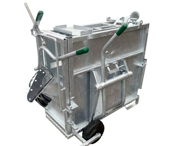 Deluxe Dehorning Box